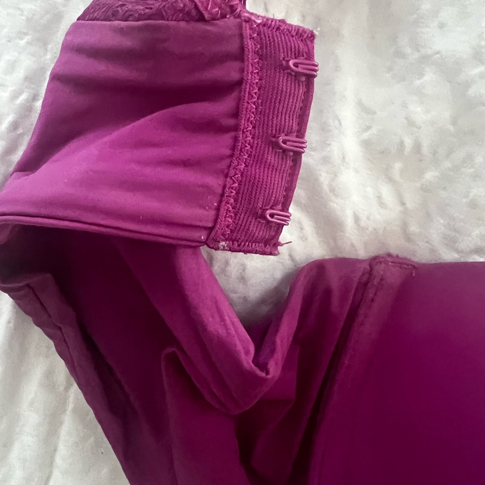 Women’s bra - Picture 3 of 4